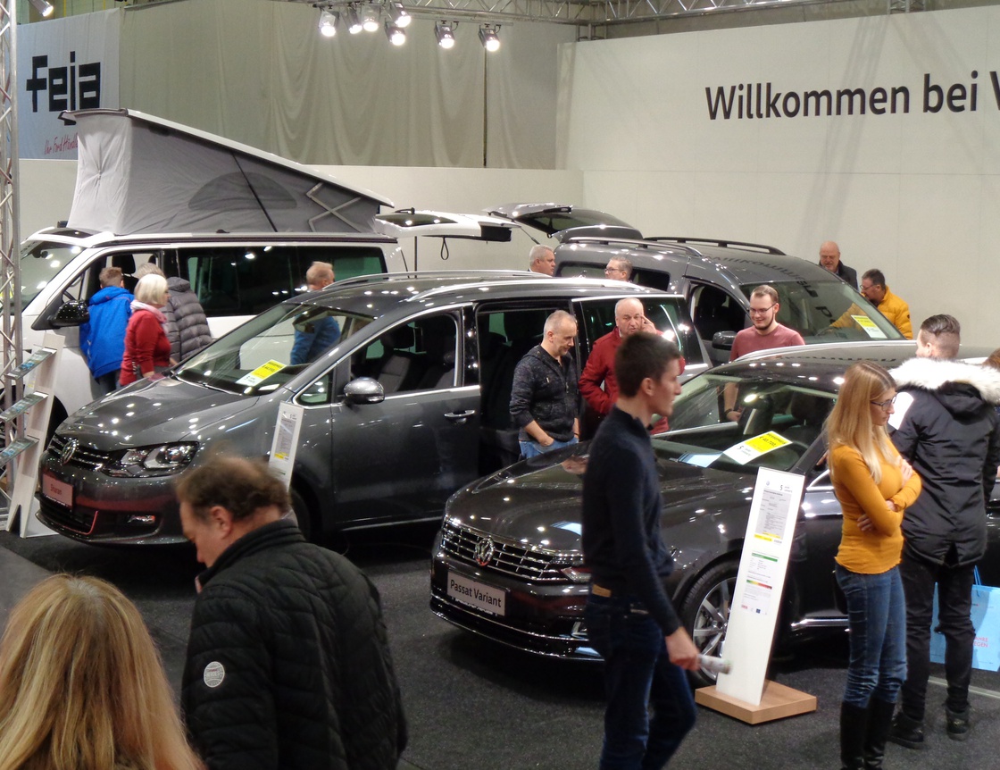 VOLKSWAGEN NUTZFAHRZEUGE