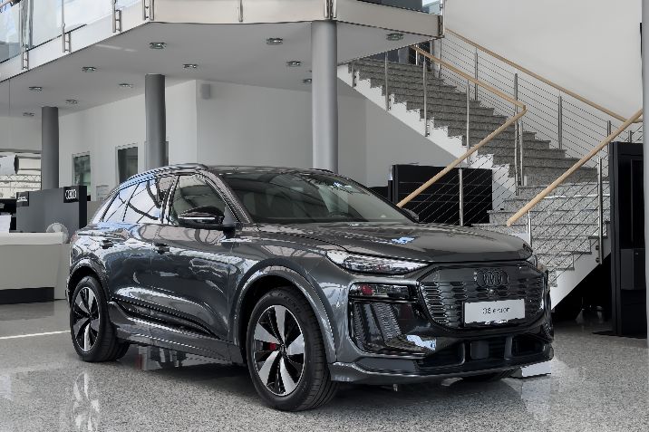 Der neue Q6 e-tron